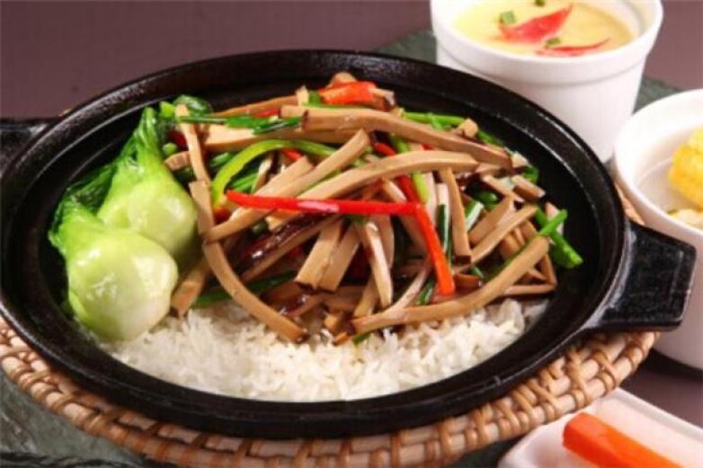 煲仔皇煲仔饭加盟