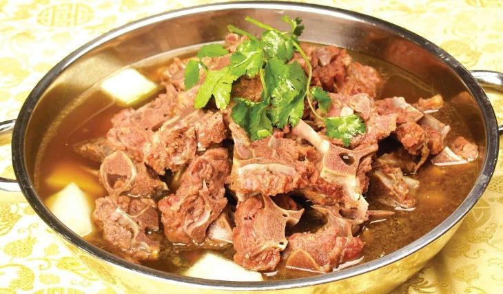 潇牛郎牛千骨火锅
