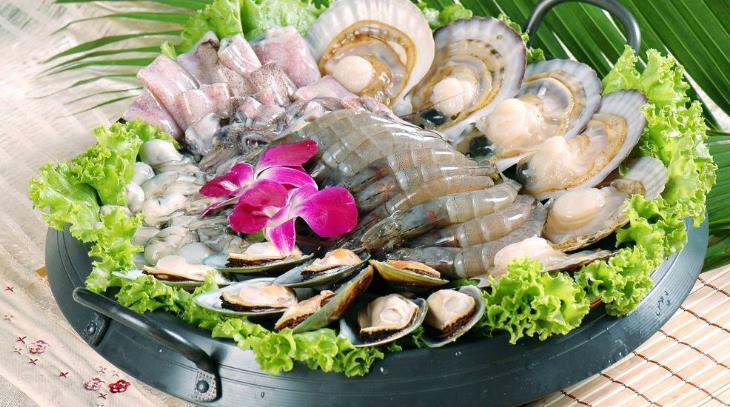 钦瓦台海鲜烧烤自助火锅