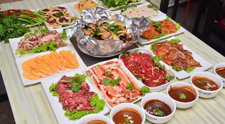 温馨烤肉火锅