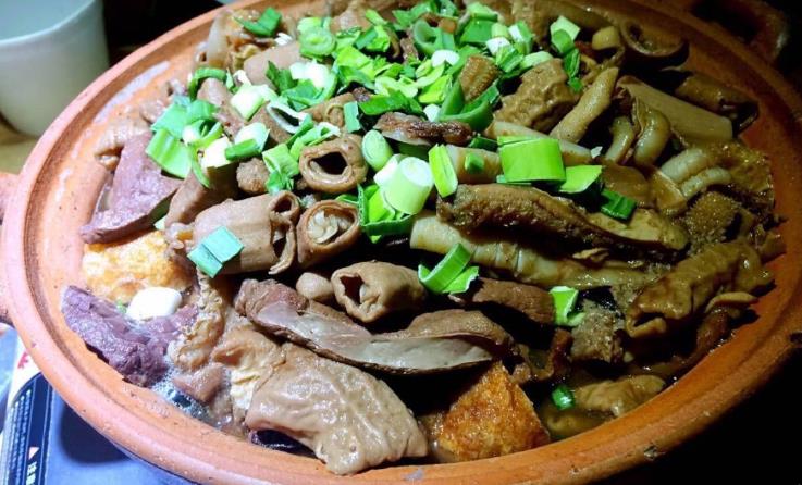 庭院小灶牛骨牛杂煲火锅