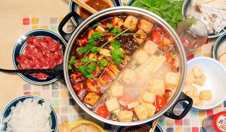 头牌头座海鲜肥牛酒家火锅