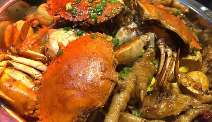 相见恨晚肉蟹煲火锅