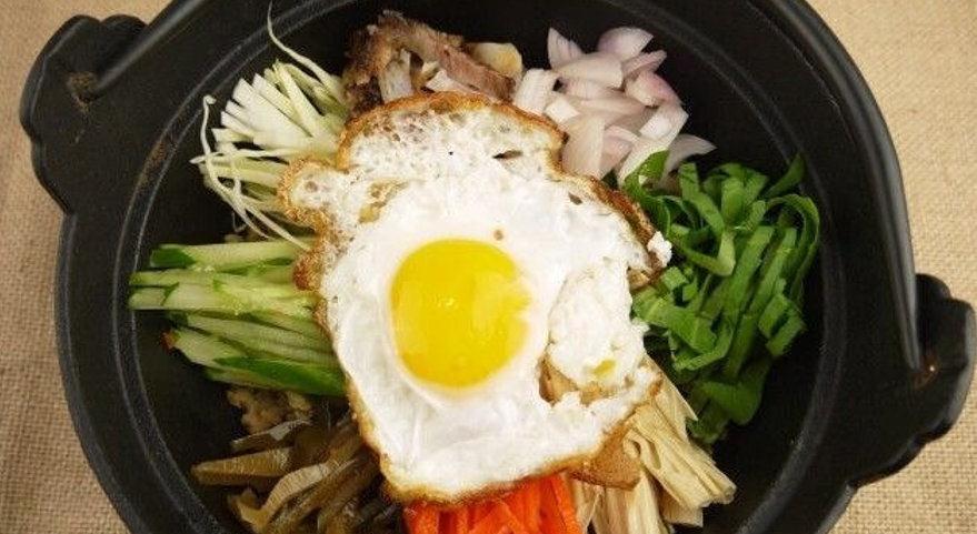 味西石锅拌饭米线拉面