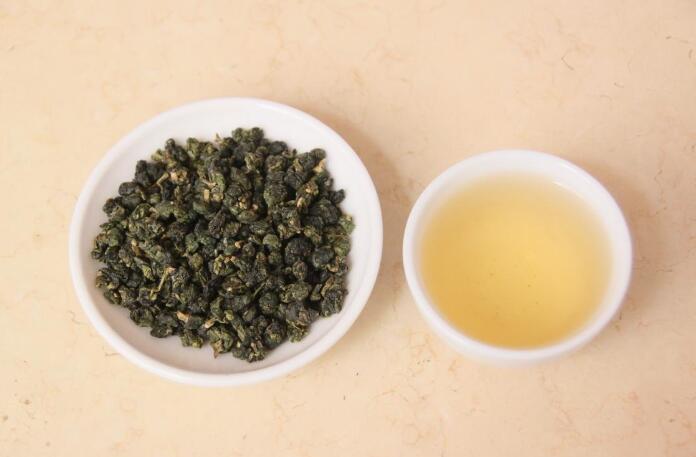 高山乌龙茶