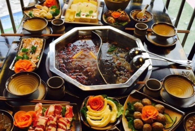 袍哥码头老火锅