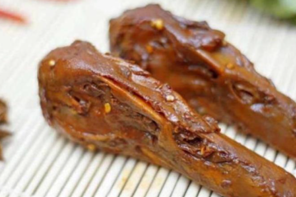 烽味鸭头