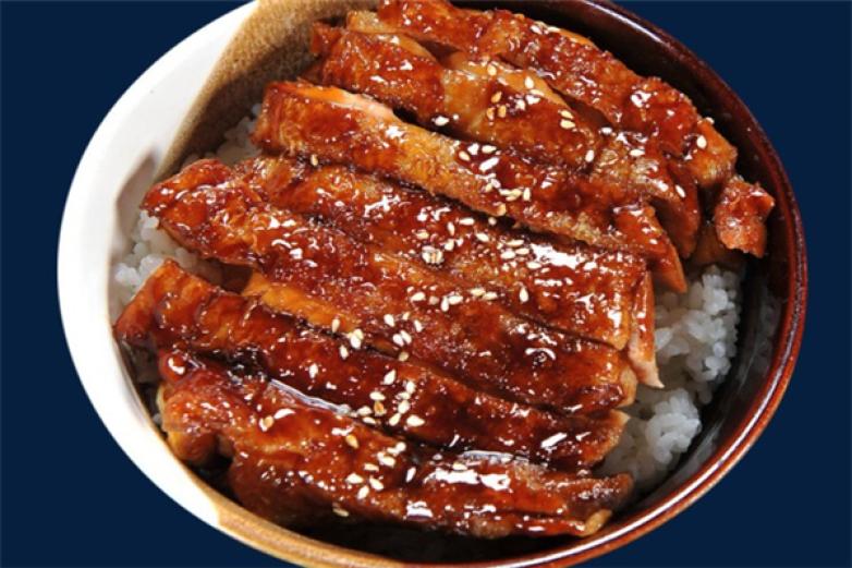 π岛丼饭加盟
