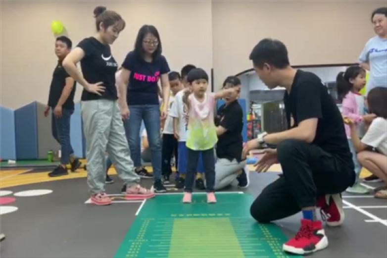 乐动体能加盟