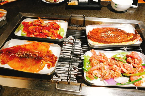饭盒子烤肉