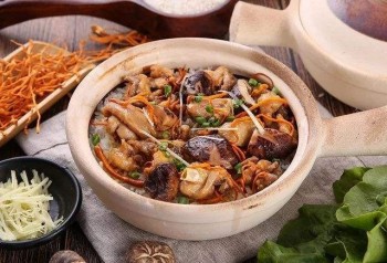 奇味鸡煲