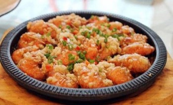 洞庭湖湘菜馆