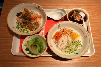 盛和品的米粉铺