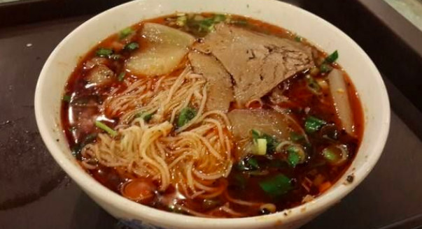 张师傅牛肉面