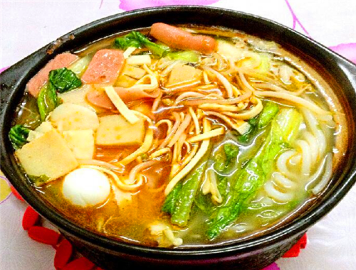 湘川风砂锅土豆粉米线加盟