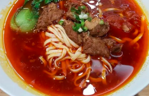张师傅牛肉面加盟