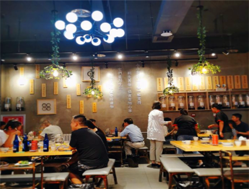 川十三民谣火锅加盟