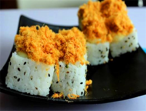 东谷滋寿司加盟