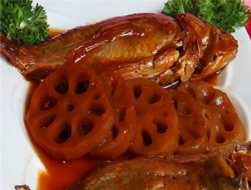 吴利忠酥鱼加盟