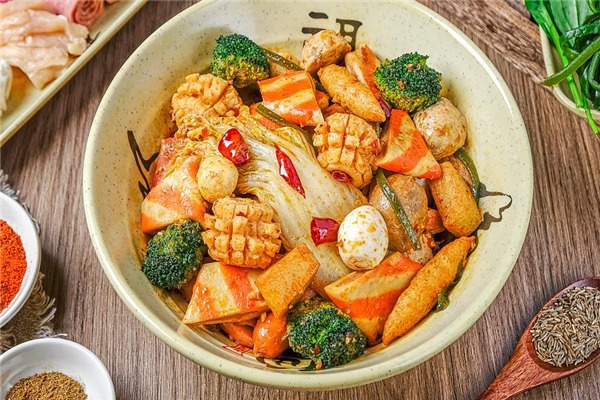 厨王世家麻辣烫加盟
