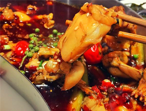 辣的跳牛蛙火锅加盟