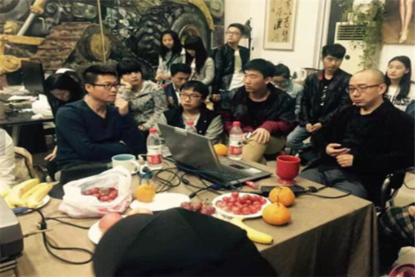 路易美术学堂加盟