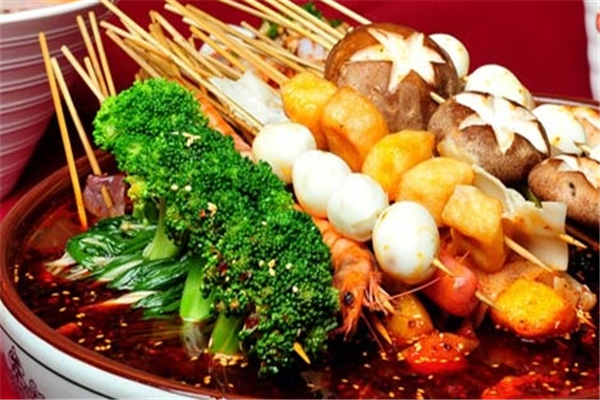 李十二麻辣烫加盟