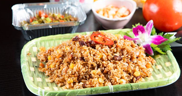 自由兄弟茶油炒饭加盟