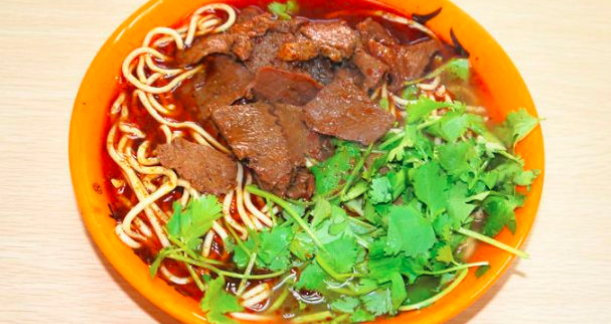 张真牛爆椒牛肉面加盟
