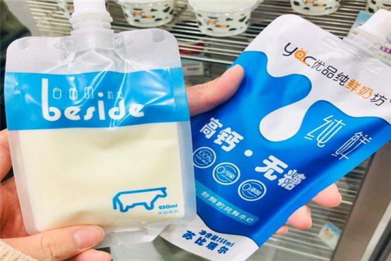 白色的奶源加盟