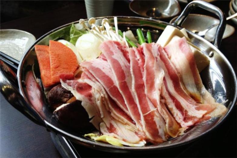 锅鲜生牛肉火锅特色