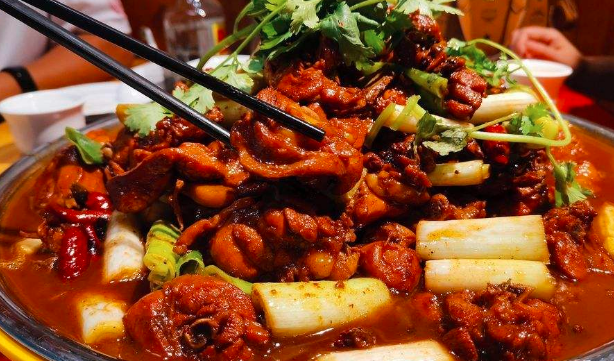 西部来客大盘鸡加盟