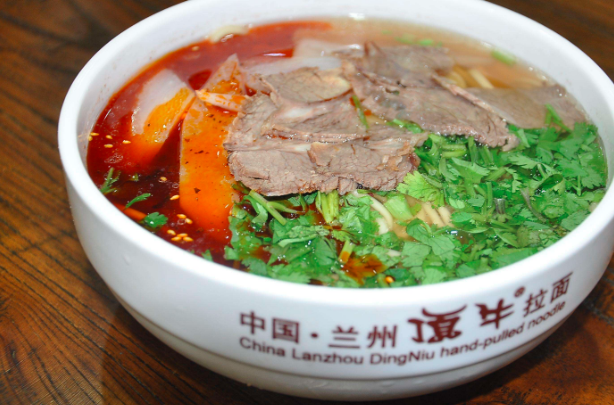 顶牛拉面