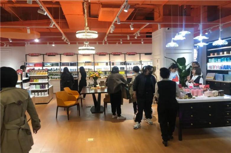 盛诗娅化妆品加盟