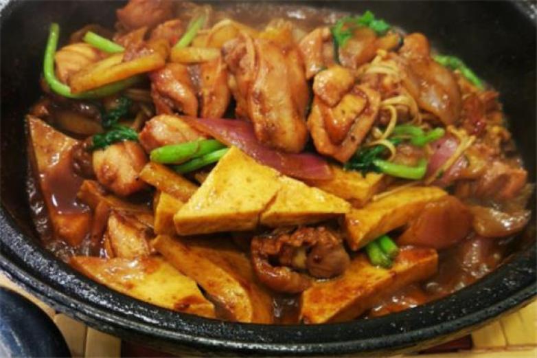 莽娃重庆鸡公煲加盟
