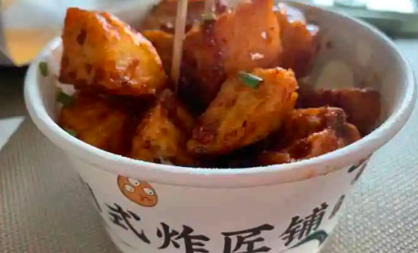 川式炸匠铺红小六加盟