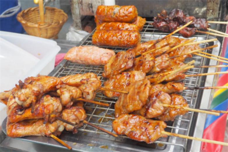 老巷里炸串加盟