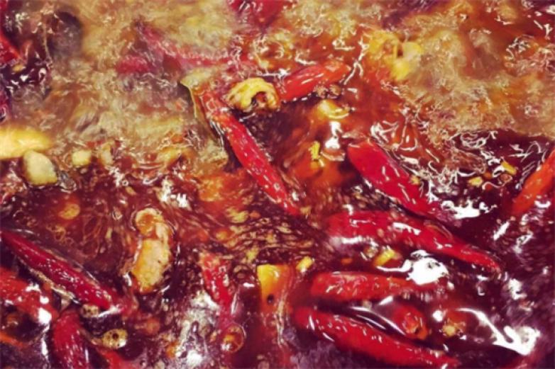 川骄自助火锅加盟