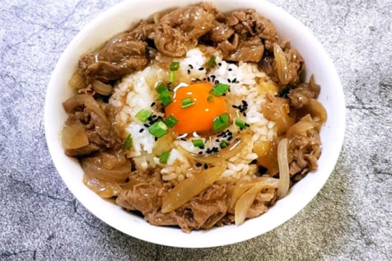 井岛日式烧肉饭加盟