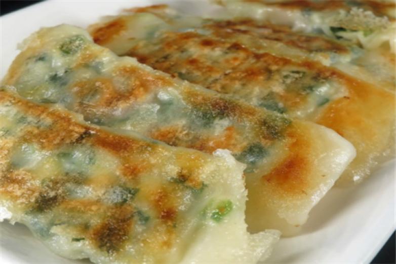 犇八方牛肉汤手工锅贴加盟