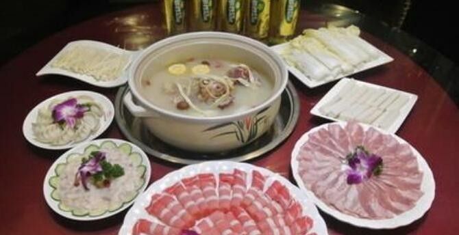 巴食骨煲